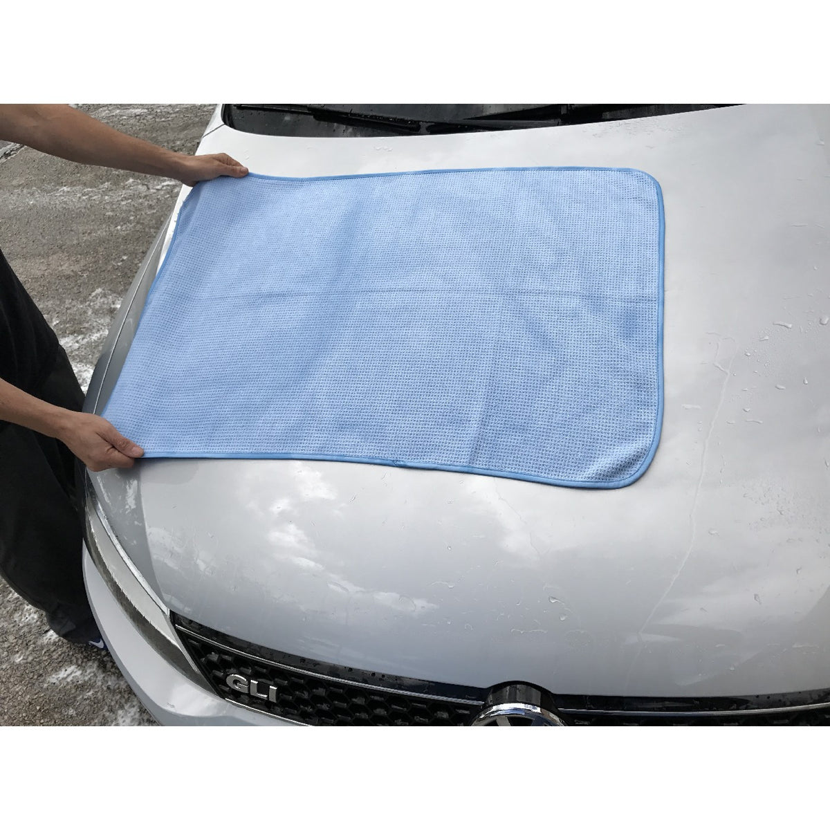 Waffle Weave Drying Towel: Absorbent, Designed For Drying Your Car, Truck,  or SUV – Patterson Car Care